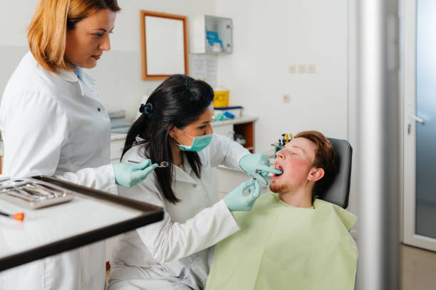 Best Emergency Gum Treatment in Lake Village, AR